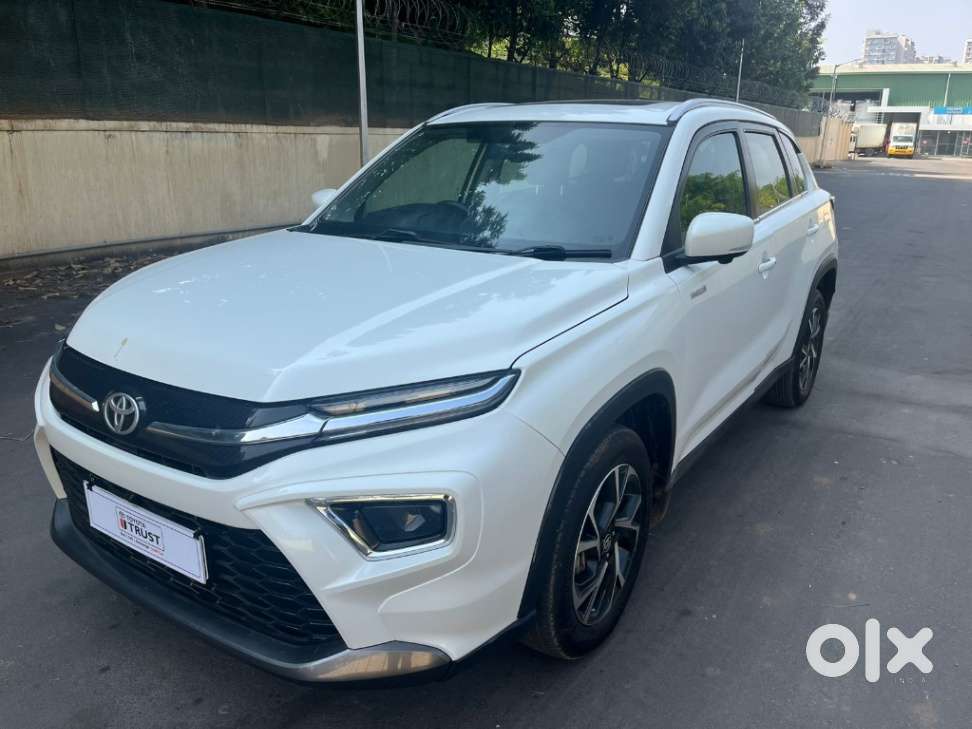 Toyota Urban Cruiser Hyryder 1.5 V Hybrid, 2023, Petrol