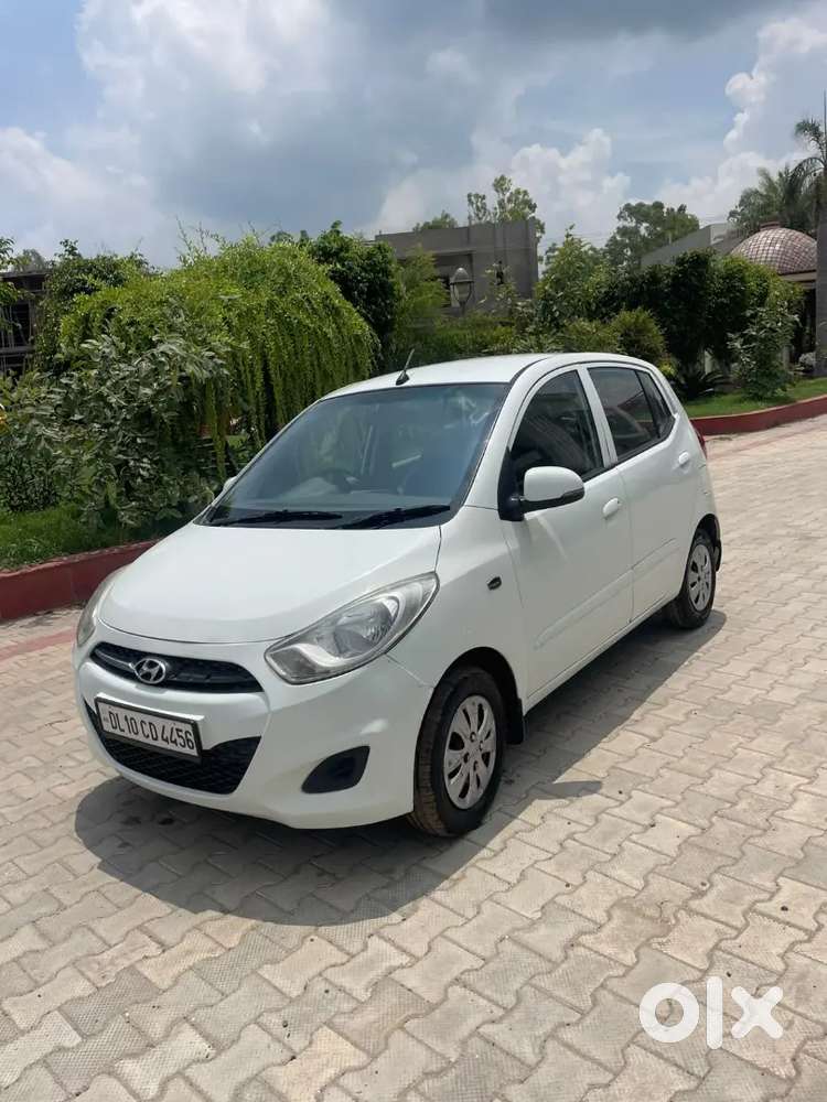 Hyundai I10 Sportz 2012 Automatic