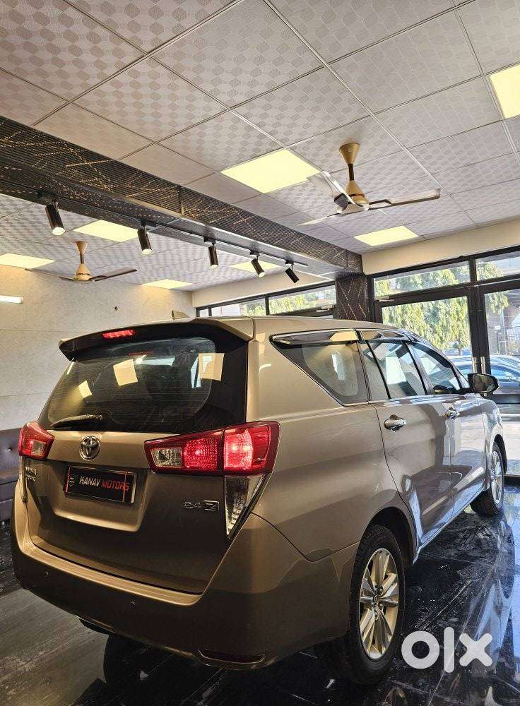 Toyota Innova Crysta 2.4 Z 7 Str, 2016, Diesel