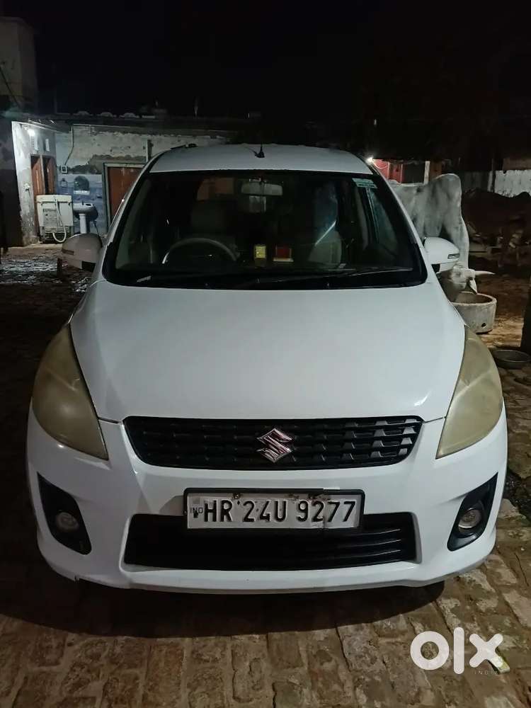 Maruti Suzuki Ertiga 2015 Diesel 128000 Km Driven
