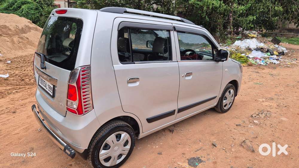 Maruti Suzuki Wagon R Vxi, 2018, Petrol