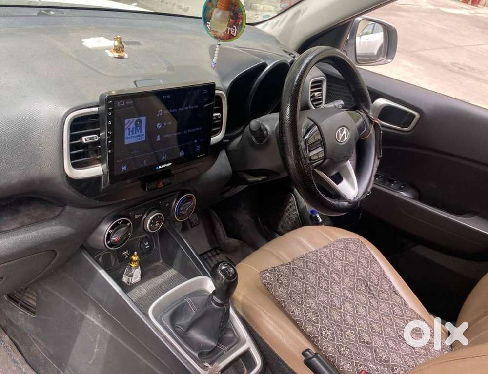 Hyundai Venue S 1.2 Petrol, 2022, Petrol