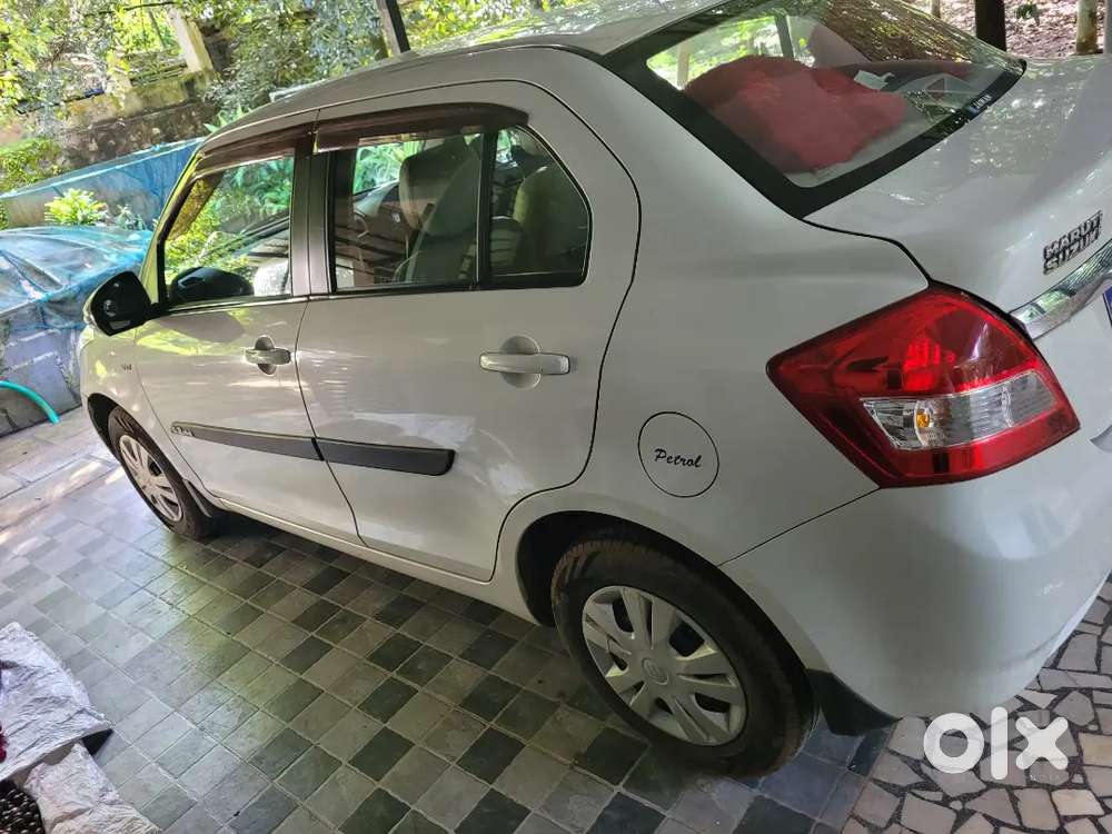Maruti Suzuki Dzire 1.2 Vxi 2015