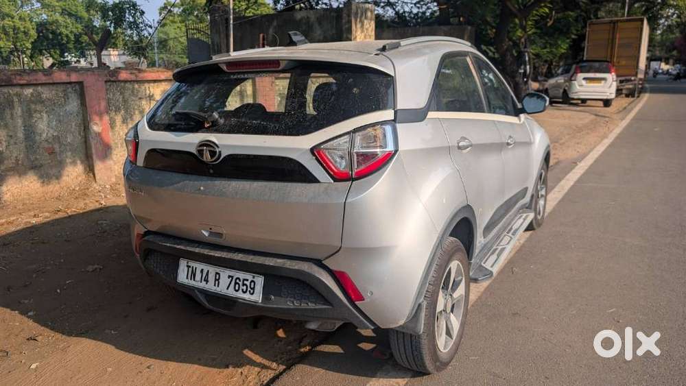 Tata Nexon 1.2 Revotron Xza Plus, 2018, Petrol