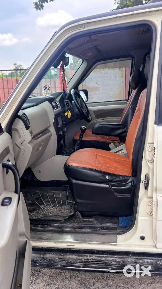 Mahindra Scorpio Diesel 2.2 2017