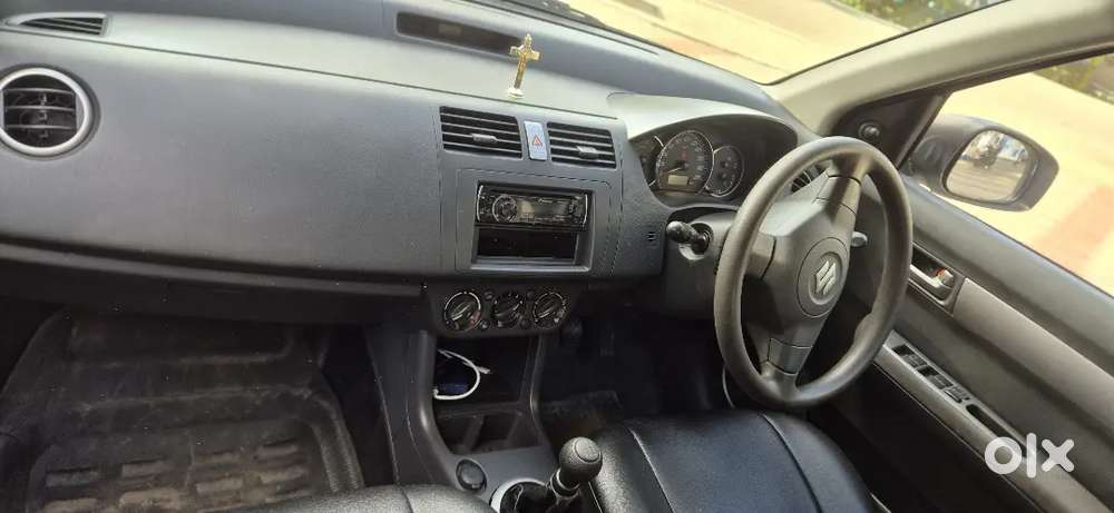 Maruti Suzuki Swift 2009 Company Service , No Accidents History