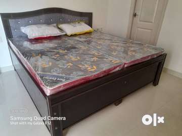 Double bed outlet mattress olx