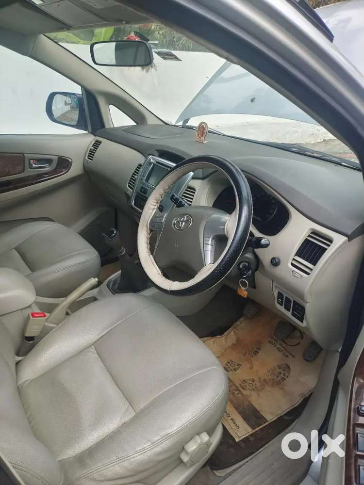 Innova V 2013