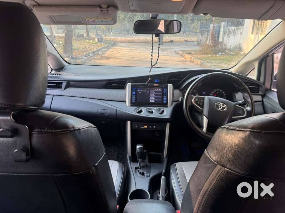 Toyota Innova Crysta 2.8 Gx At 8s, 2019, Diesel