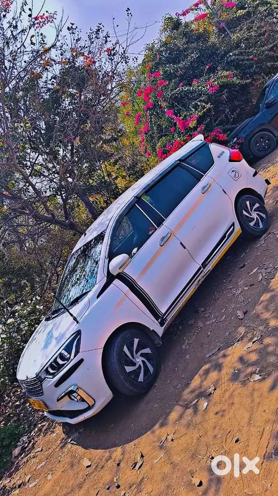 Maruti Suzuki Ertiga 2022 Cng & Hybrids 230000 Km Driven