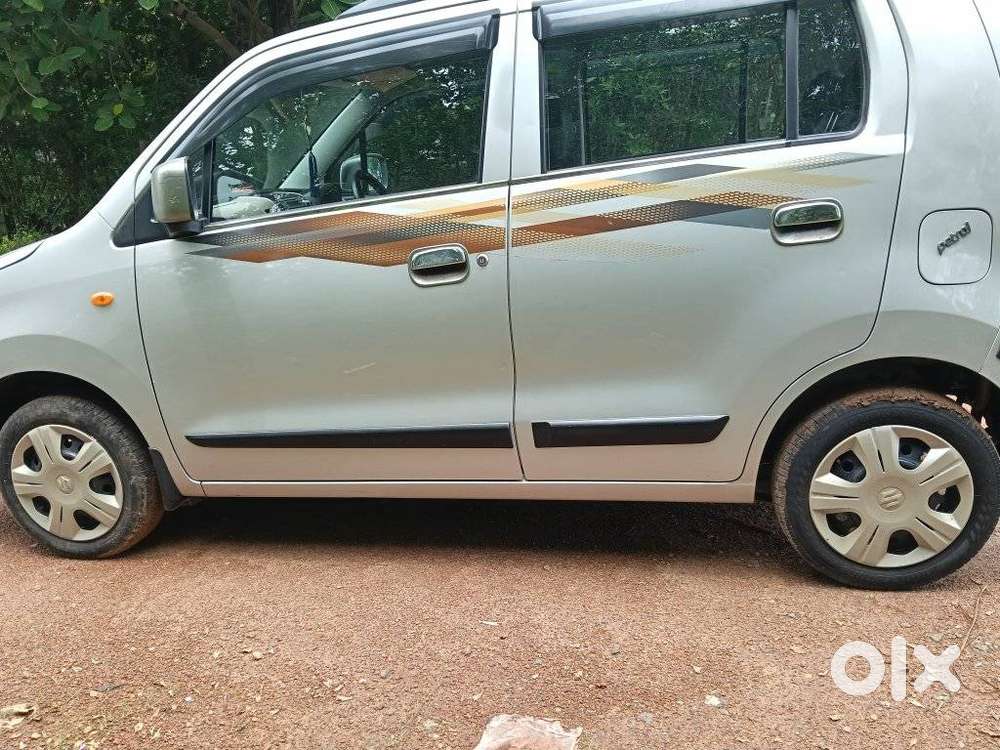 Maruti Suzuki Wagon R Amt Vxi Plus, 2016