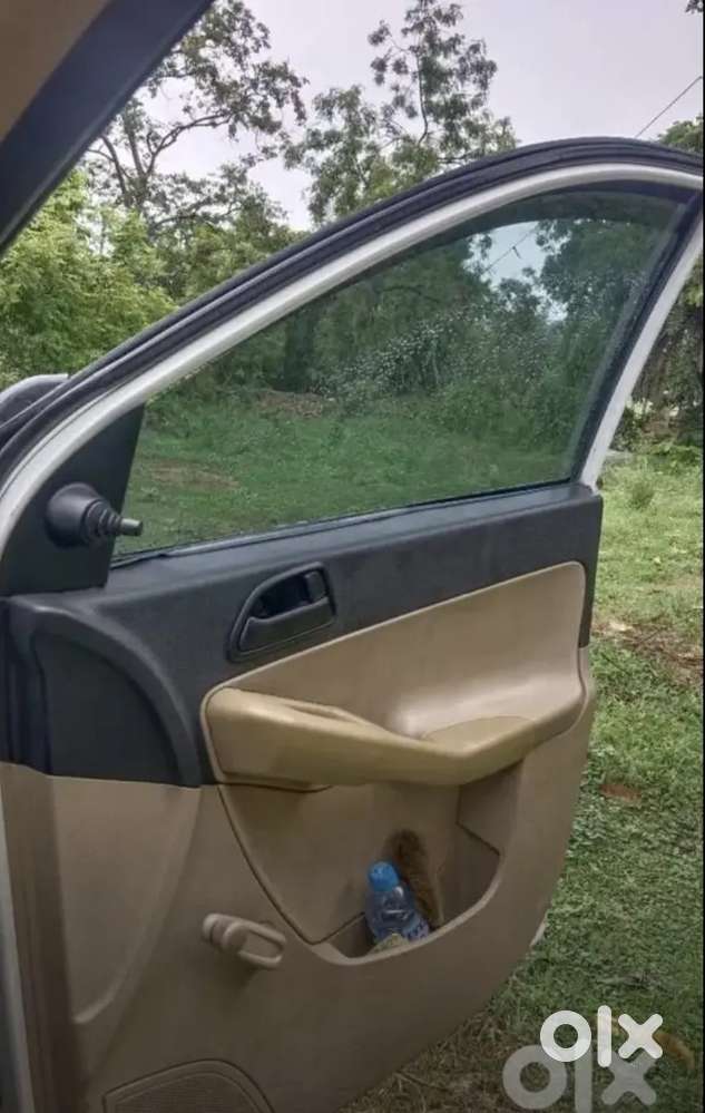Tata Indica Vista 2013 Diesel 100000 Km Driven