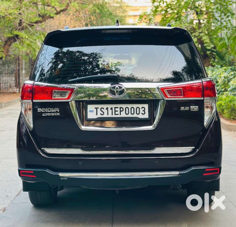 Toyota Innova Crysta 2.8z Automatic, 2018, Diesel