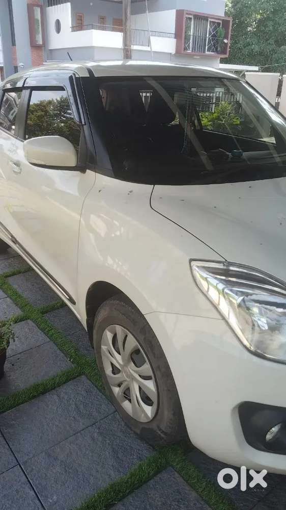 Maruti Suzuki Swift Vxi 2020 Company Service Book
