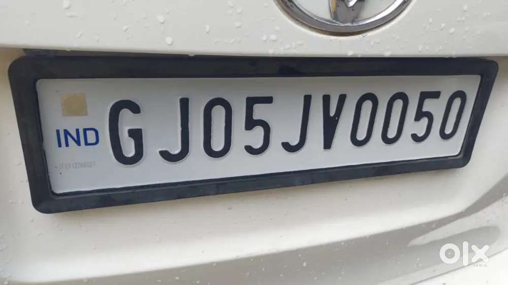 Toyota Innova Crysta 2017