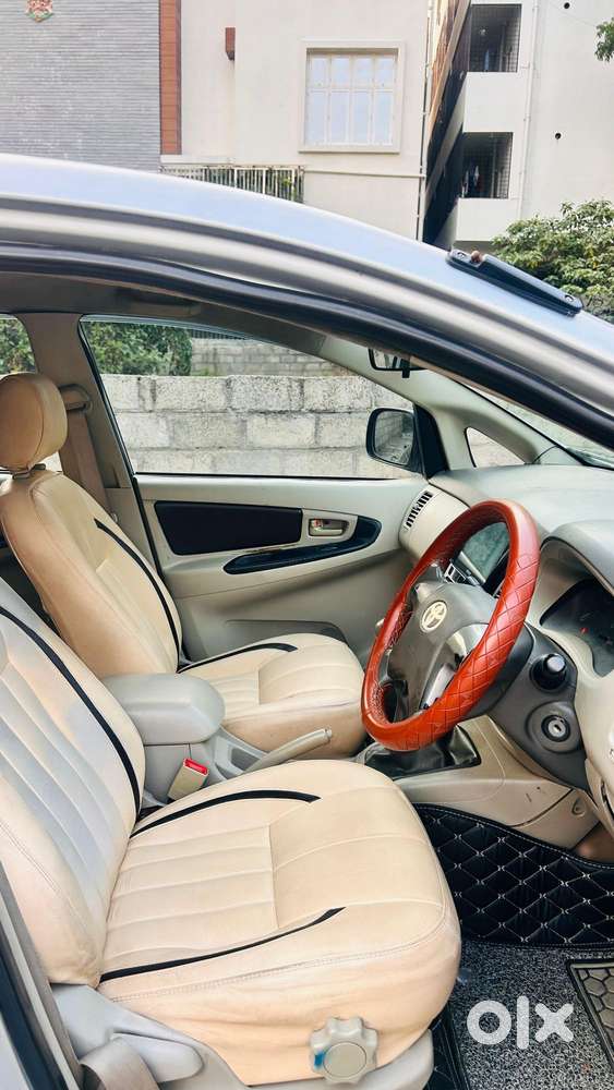Toyota Innova 2.5 G (diesel) 7 Seater, 2012, Diesel