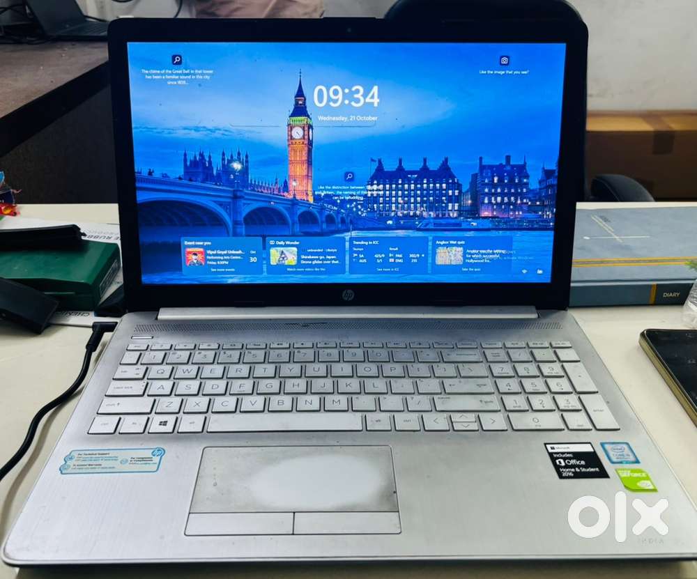 HP LAPTOP 15g-dr0006tx