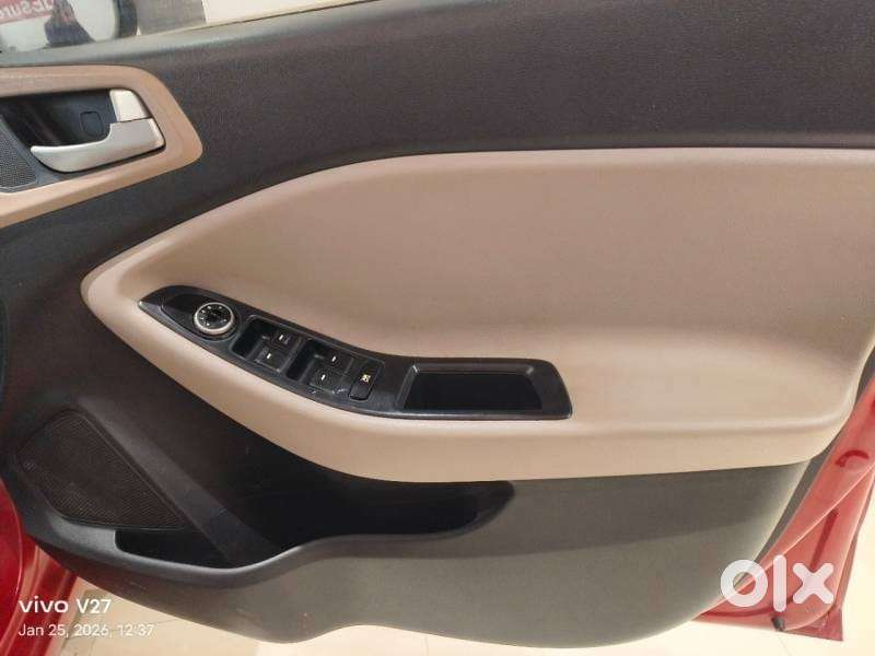 Hyundai Elite I20 Magna+ Vtvt, 2016, Petrol