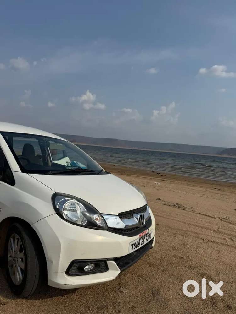 Honda Mobilio V I-vtec 2014 Model