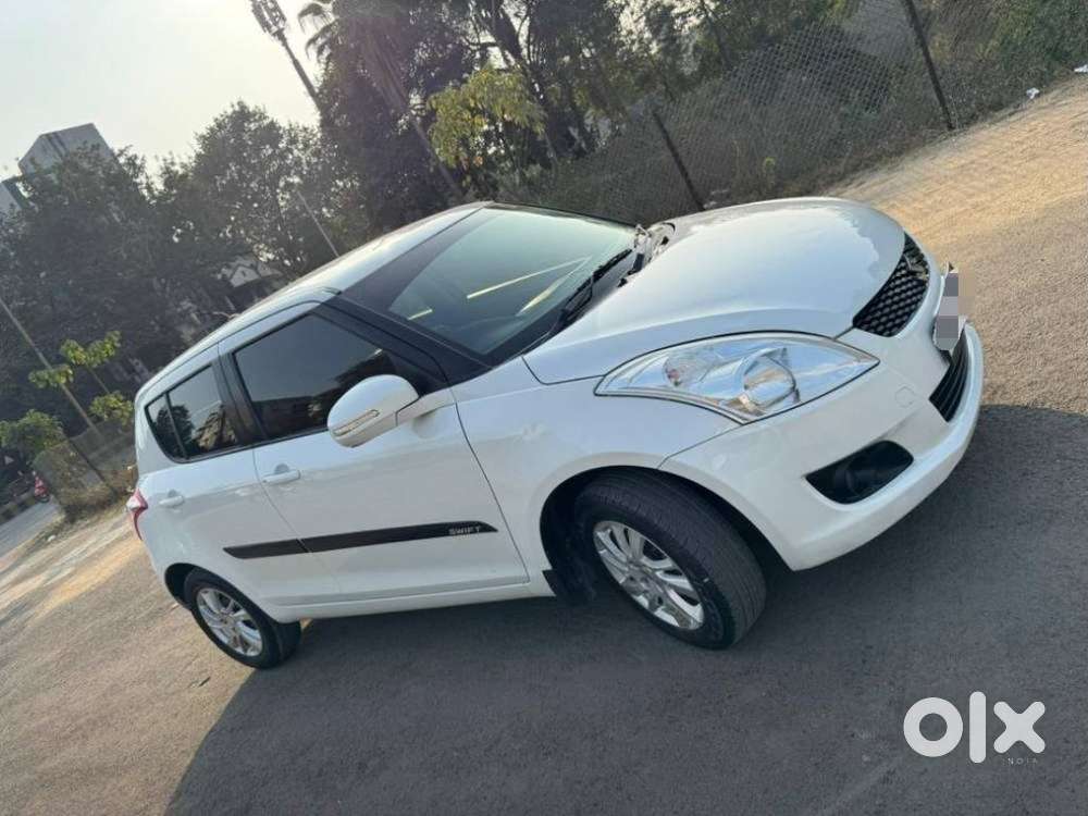 Maruti Suzuki Swift Vvt Zxi, 2014, Petrol