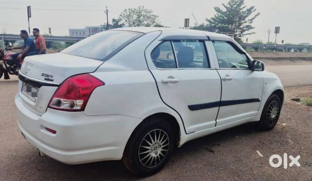 Maruti Suzuki Swift Dzire 1.2 Vxi Bsiv, 2009, Petrol