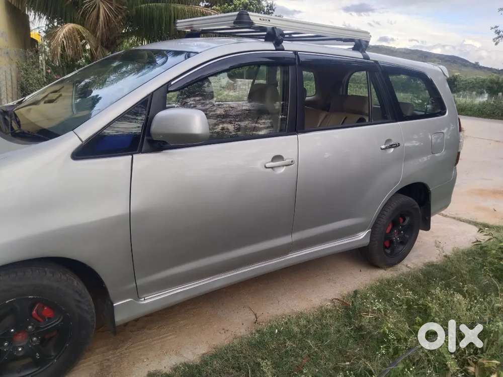 Toyota Innova 2.5 G 2014