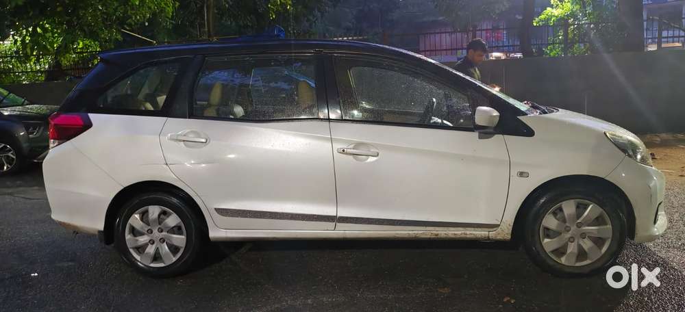 Honda Mobilio 1.5 S I-vtec Mt, 2016, Petrol