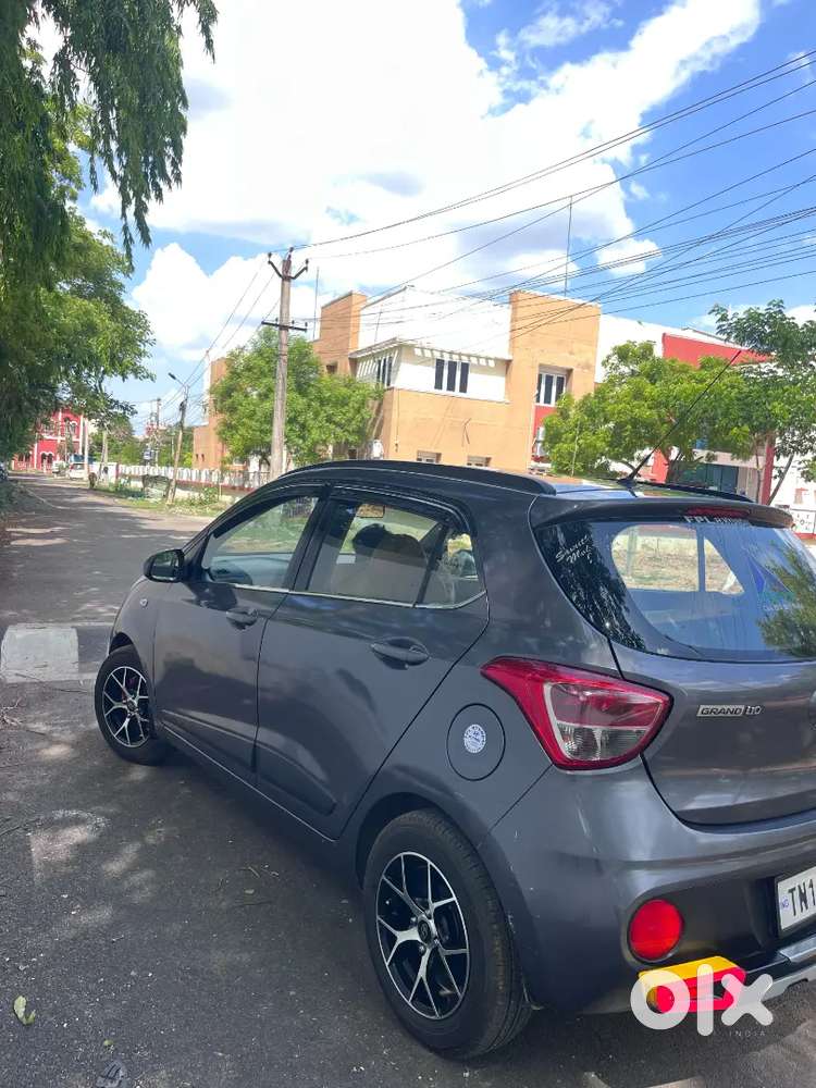 Hyundai Grand I10 Prime 2018 Petrol Full Company Service Record