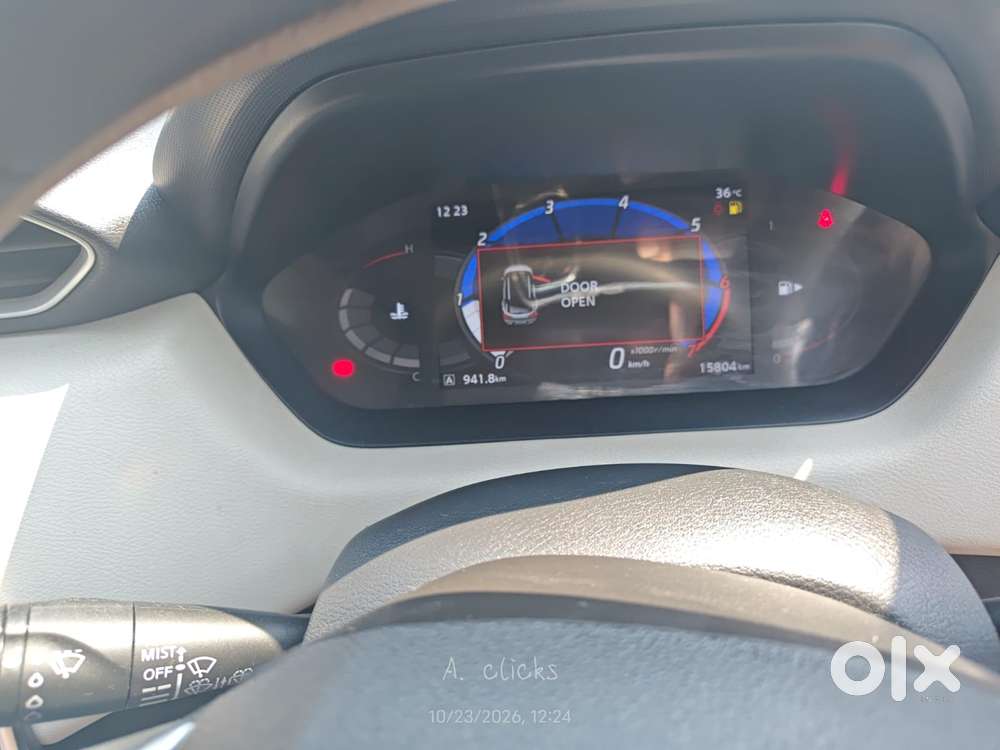Nissan Magnite 1.0 Xv, 2021, Petrol