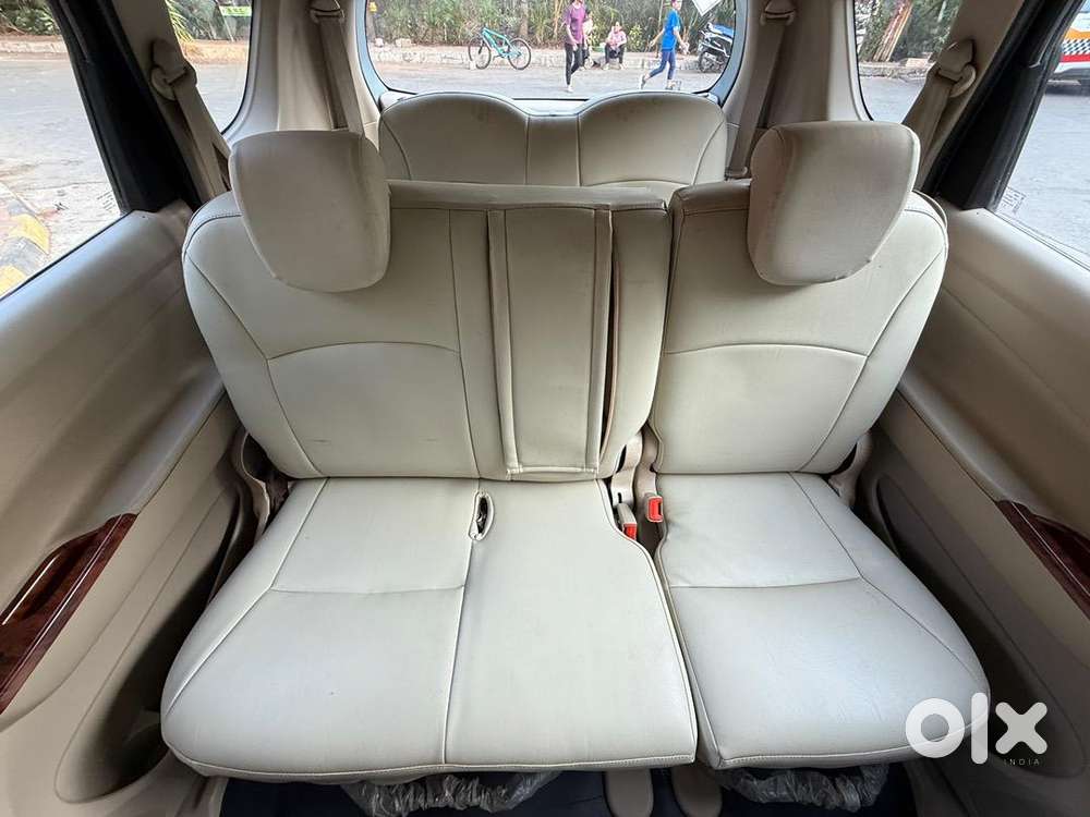 Maruti Suzuki Ertiga Green Vxi
