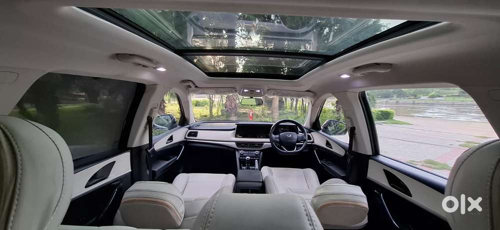 Mahindra Xuv700 2.2 Ax 5 Diesel Mt Str, 2022, Diesel