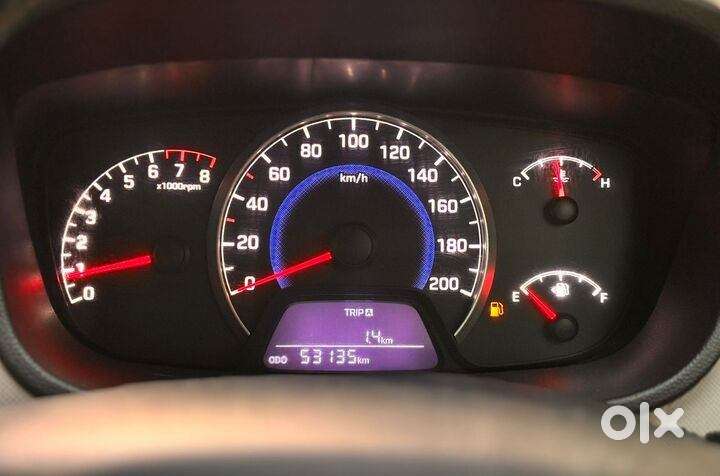 Hyundai Grand I10 2013-2016 At Sportz, 2016, Petrol