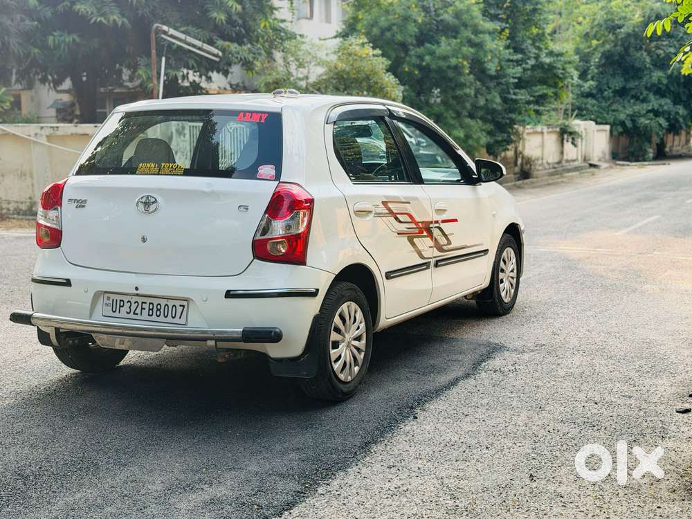 Toyota Etios Liva G Exclusive, 2013, Petrol