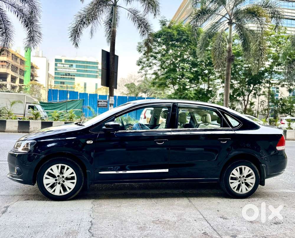 Volkswagen Vento 1.2 Tsi Highline Plus At, 2015, Petrol