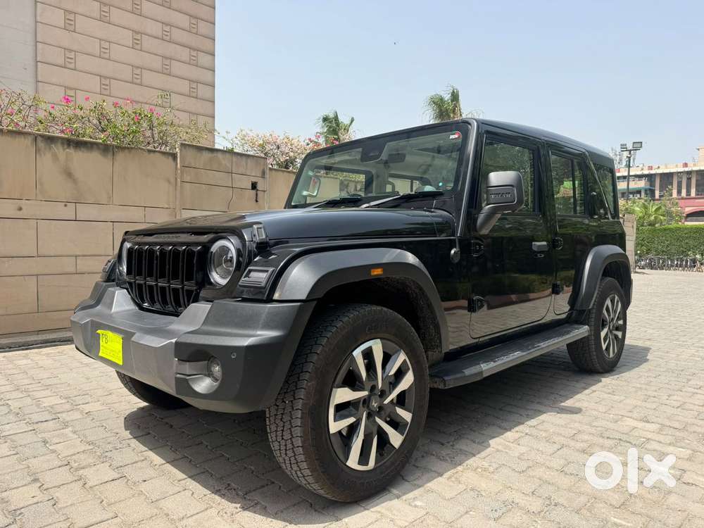 Mahindra Thar Roxx Mx5 Petrol Mt 2wd, 2026, Petrol