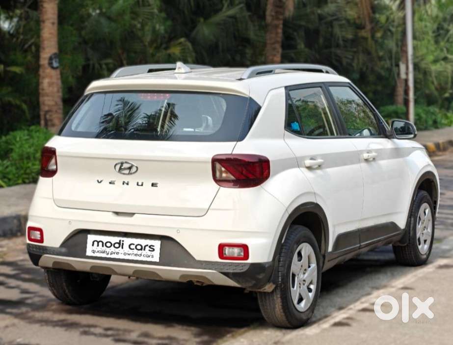 Hyundai Venue 1.2 S Plus, 2021, Petrol