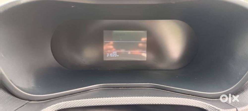 Tata Nexon 1.5 Revotorq Xz, 2024, Petrol