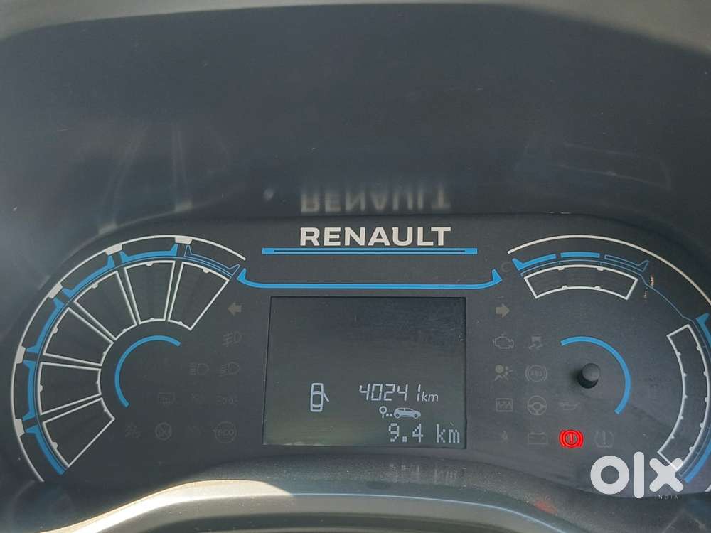 Renault Triber Rxz Easy-r Amt, 2020, Petrol