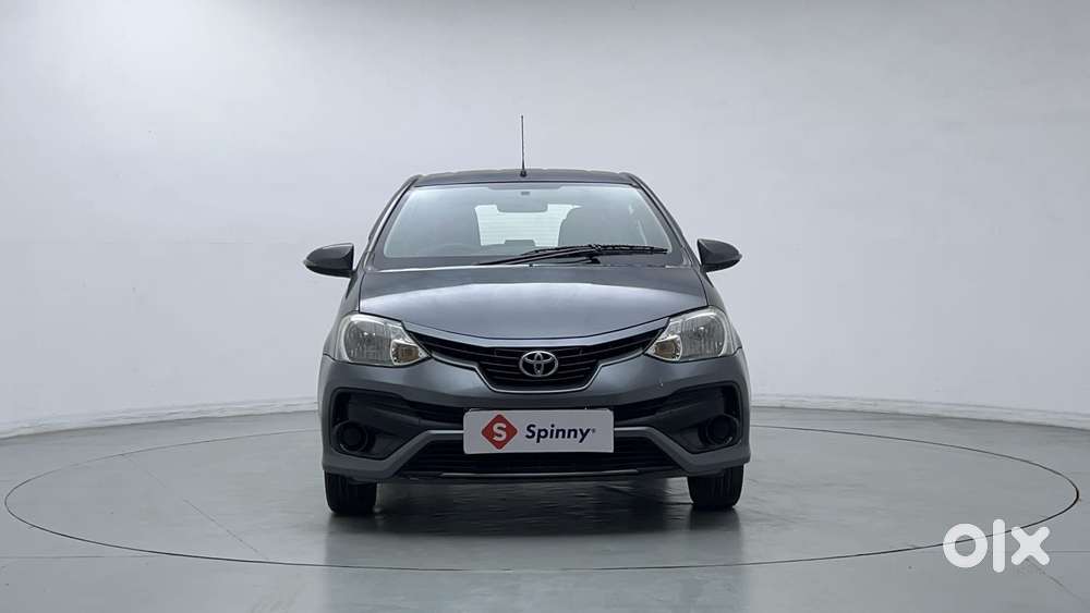 Toyota Etios Liva 2011-2012 V, 2017, Petrol