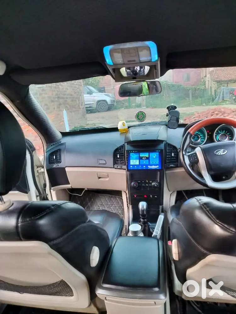 Mahindra Xuv500 2017 Diesel 81000 Km Driven