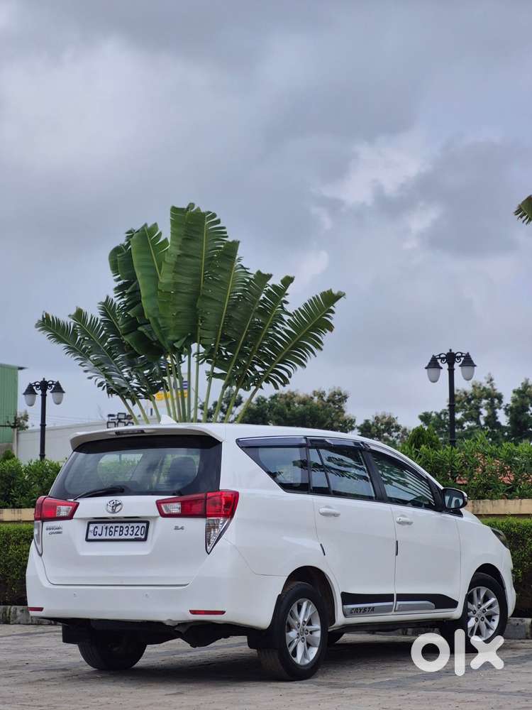 Toyota Innova Crysta 2.4 G Mt, 2018, Diesel