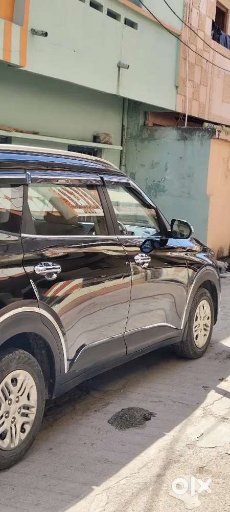 Kia Carens 2025 Petrol 16000 Km Driven Army Person