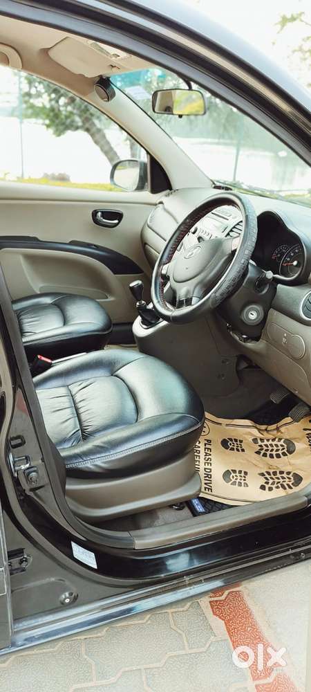 Hyundai I10 Sportz, 2013, Petrol