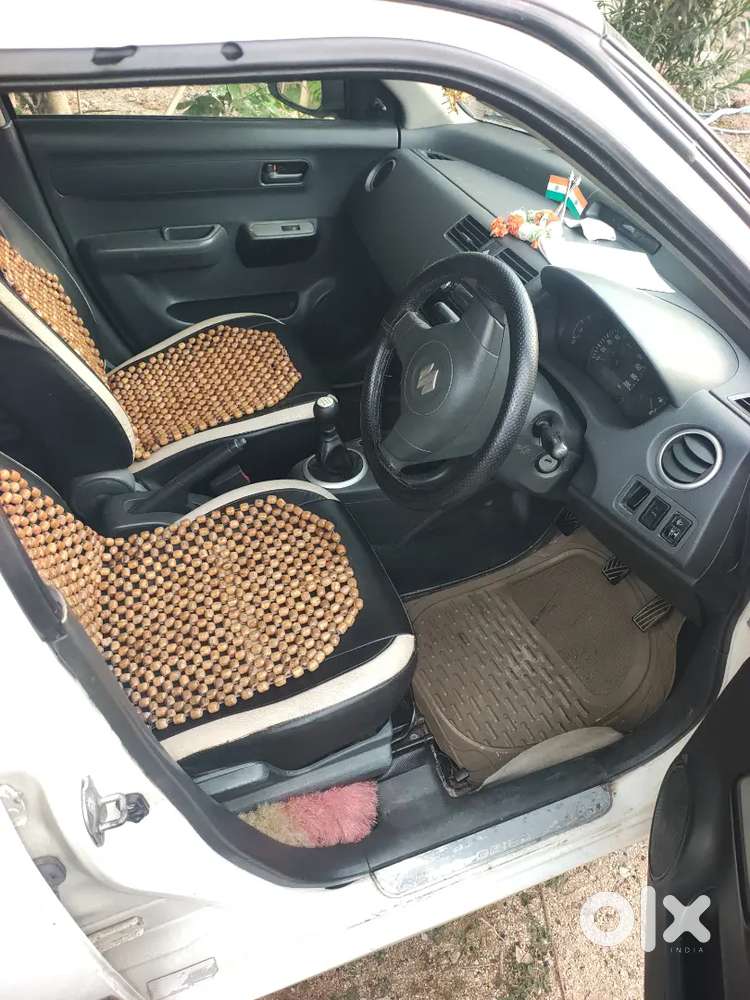 Maruti Suzuki Dzire 2016