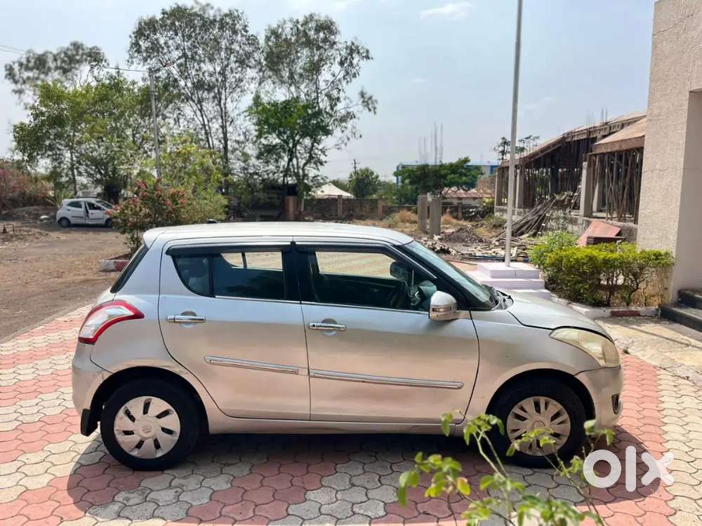 Maruti Suzuki Swift 2012