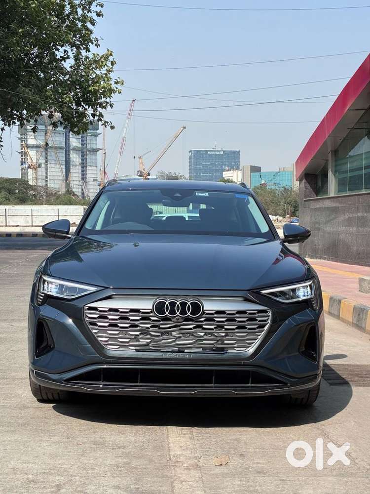 Audi E-tron 55, 2024, Electric