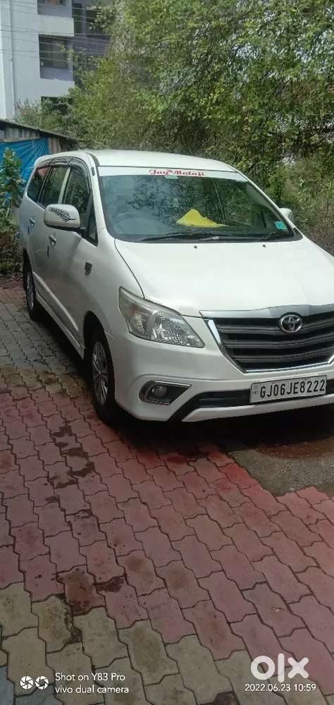 Toyota Innova 2015 Diesel 115000 Km Driven