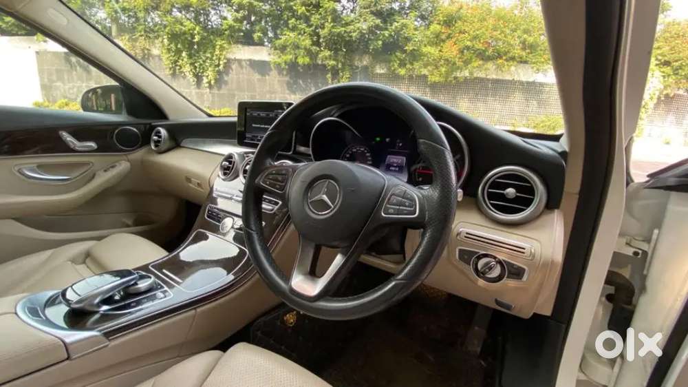 Mercedes-benz C-class 2016