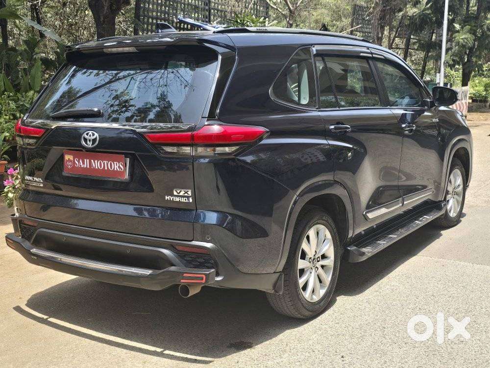 Toyota Innova Hycross 2.0 Vx Hybrid 7 Str, 2023, Petrol