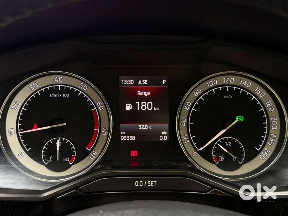 Skoda Superb 2.0 L&k Tsi At, 2019, Petrol